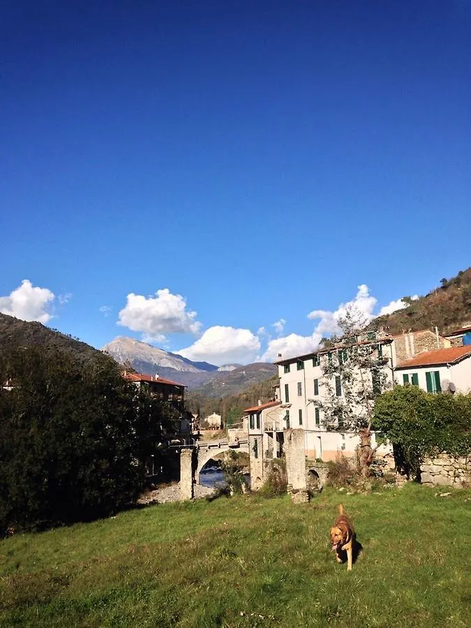 Bed and Breakfast La Torre Dolceacqua Frühstückspension