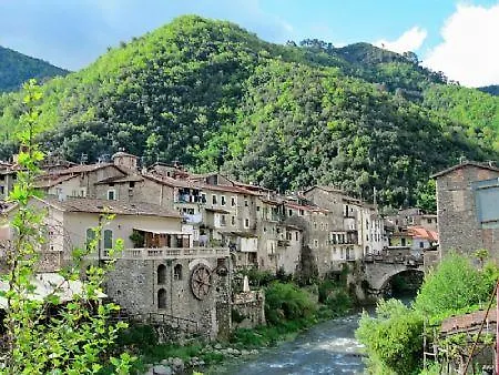 Bed and Breakfast La Torre Dolceacqua